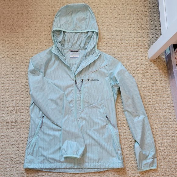 Columbia Light Hooded Windbreaker - baby blue, Women's Davis Path Omni-Wick - Picture 5 of 13